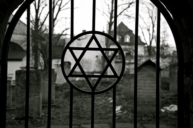 gates of jewish cemetery