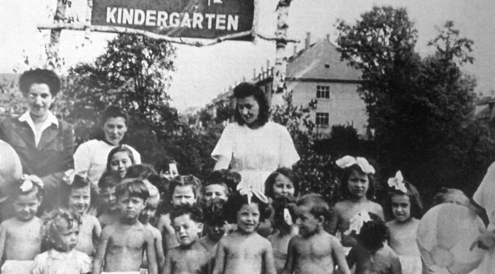 Children in a kindergarten class in a DP camp
