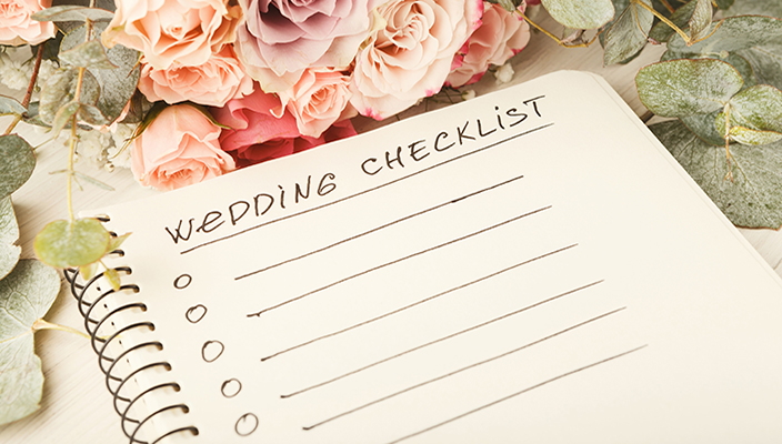 Wedding checklist with roses