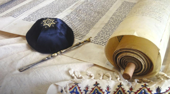 Torah with kippah and yad