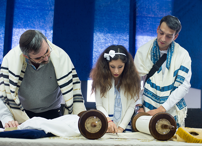 photo: courtesy of the IMPJ girl becoming a bat mitzvah